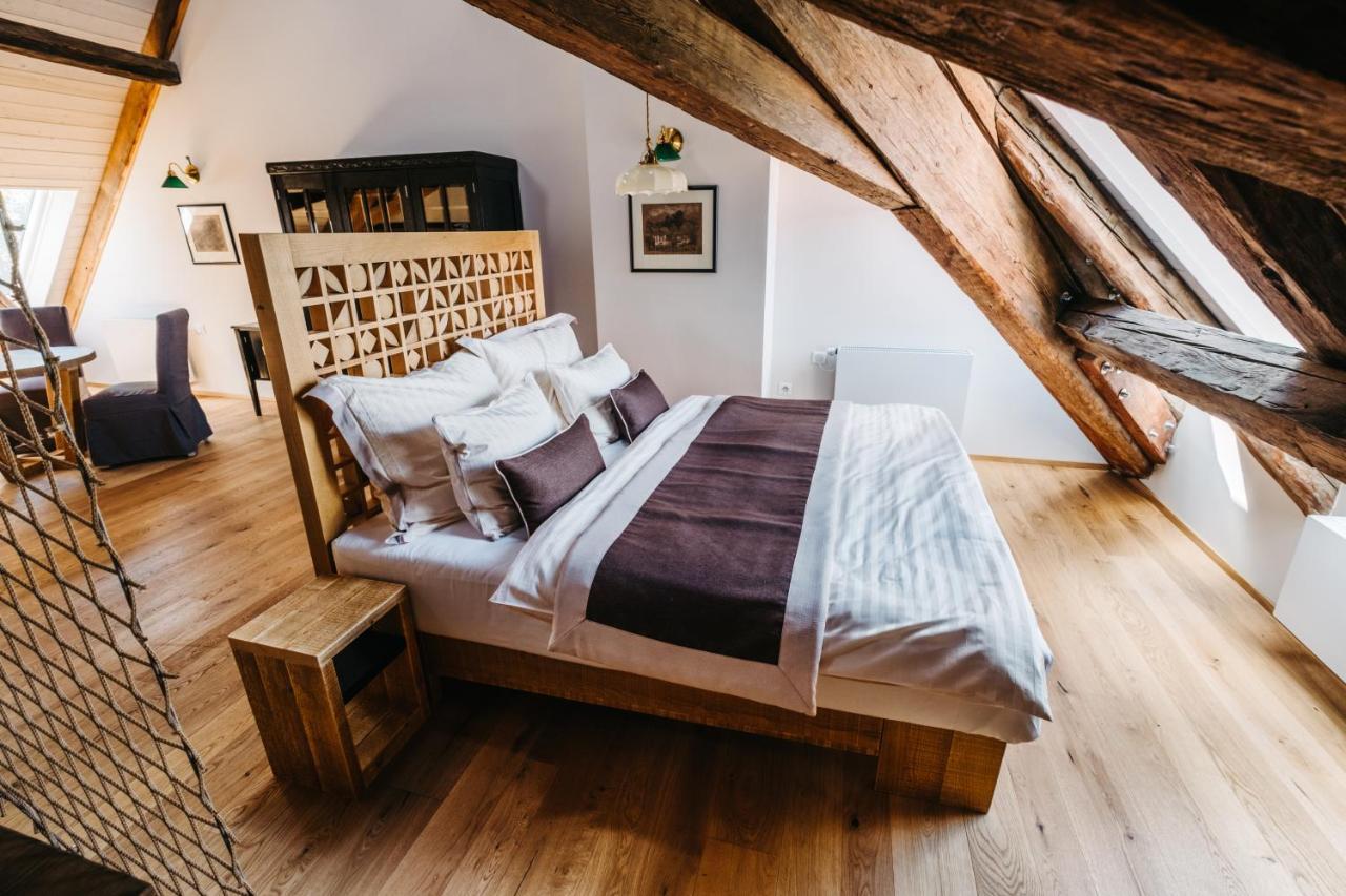 Boutique Hotel Corso Řevnice Buitenkant foto