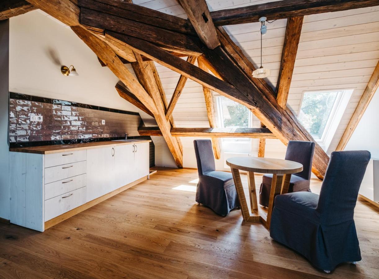 Boutique Hotel Corso Řevnice Buitenkant foto