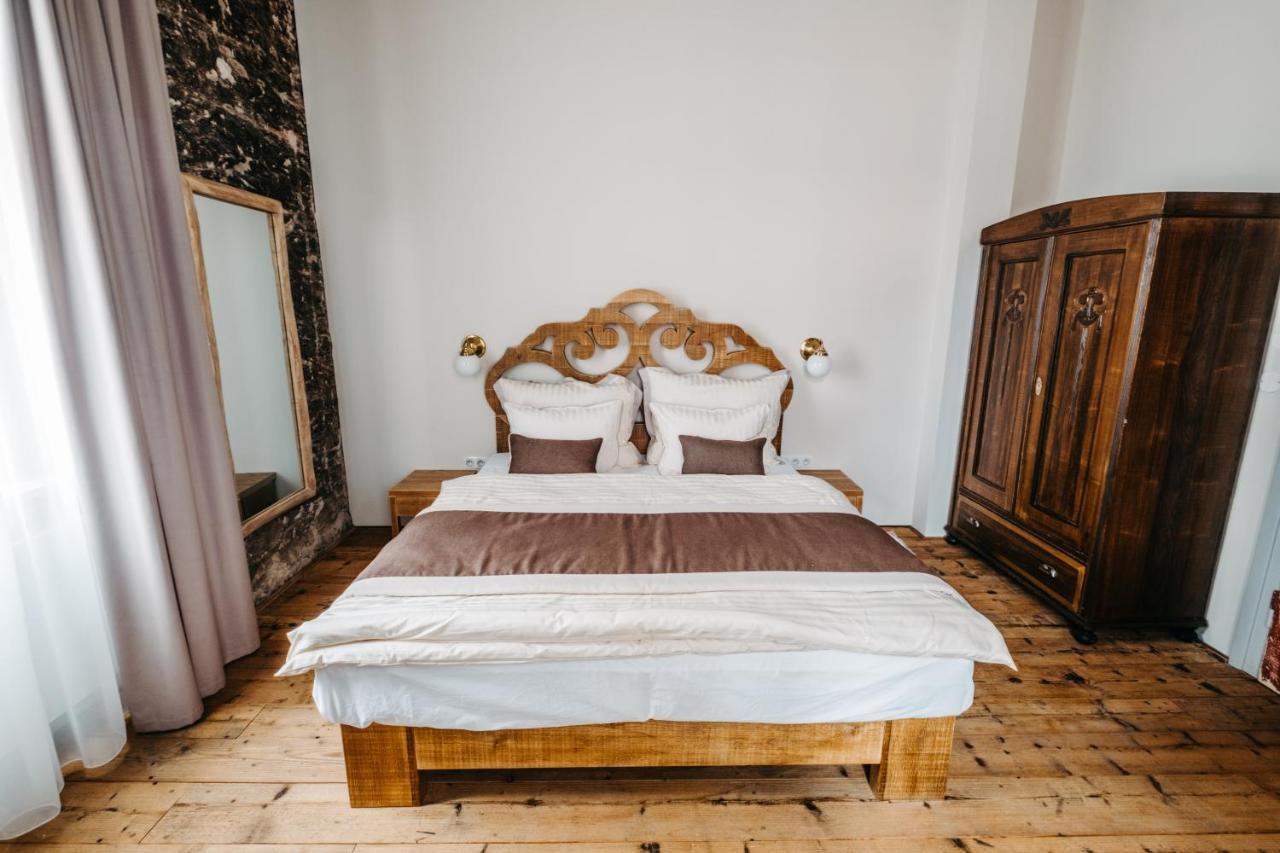 Boutique Hotel Corso Řevnice Buitenkant foto